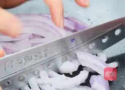 Thai Weight Loss Quinoa Salad Recipe Illustration 5