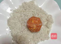 Corn, Carrot, Glutinous Rice and Pearl Meatballs Recipe Illustration 10