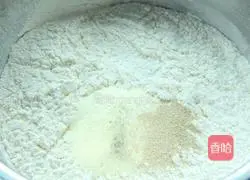 Mini pizza, one bite, really enjoyable recipe 3