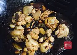 Taiwanese three cups Illustration of how to cook chicken 8