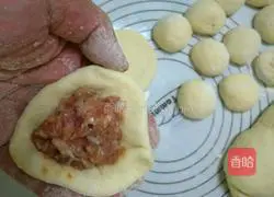 Illustration of how to make barbecue buns 5