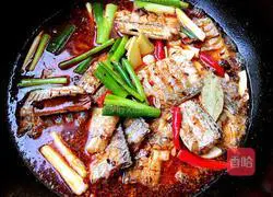 Illustration of how to cook hairtail with black bean sauce 7