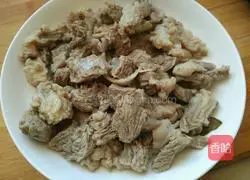 Illustration of braised mutton and carrots 6