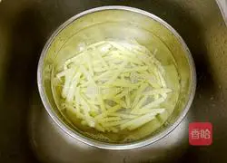 Illustration of how to make homemade French fries 6