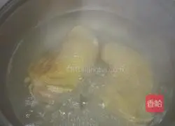 Tender White Chicken with Green Sauce Illustration of how to do it 3