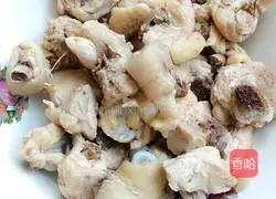 Illustration of braised chicken legs 1