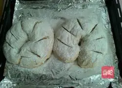 Illustration of how to make whole wheat brown sugar and red dates European buns 9