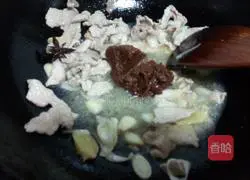 Illustration of braised lentils in sauce 5