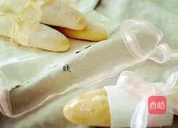 Illustration of how to make French bread 14