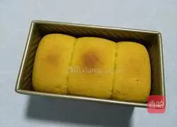 Illustration of how to make toast box steamed buns 17