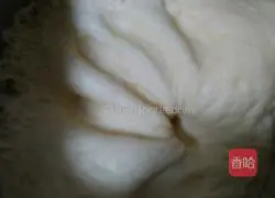 White Illustration of how to make bread 4