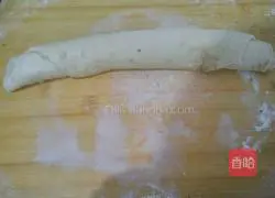 Illustration of how to make sweet potato pot helmet 8