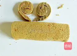Illustration of how to make Matcha flavored cake roll 16