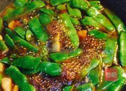 Illustration of braised lentils in sauce 11