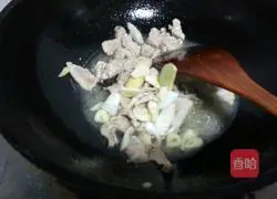 Illustration of braised lentils in sauce 4