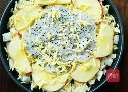 Lazy Bun Fruit Pizza Recipe Illustration 8