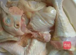 Illustration of how to make braised chicken 1