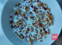 Red Date Cake Recipe Illustration 2