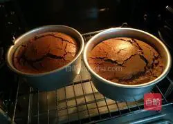 Fluff Caramel Cream Naked Cake Recipe Illustration 17