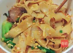 Illustration of braised beef noodles with oil noodles 9