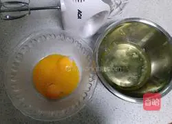 Illustration of how to make cream cake roll 1