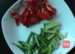 Illustration of how to make spicy fish with vermicelli 6