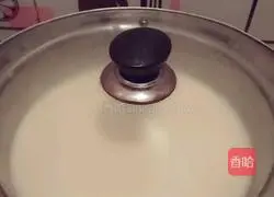 Coconut Golden Cake Recipe Illustration 9