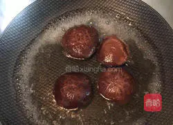 Illustration of Baked BBQ Mushrooms 2