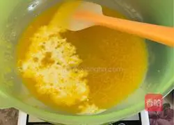 Strawberry Cocoa Naked Cake Recipe Illustration 3