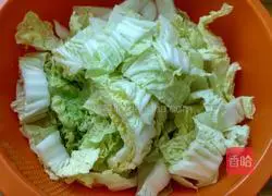 Illustration of how to make shrimp, beef and radish meatball soup 9