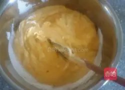 Pumpkin Chiffon Cake Recipe Illustration 13