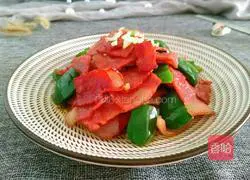 Illustration of how to make fried bell peppers with bacon 12