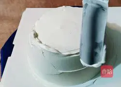 Illustrations of how to make a cute little snowman in winter 3