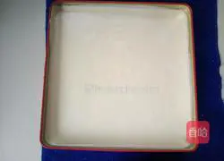 Illustration of making red date yogurt cake 18