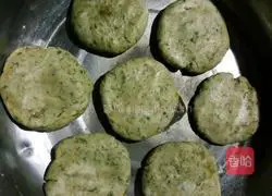 Illustration of how to make Qingming cake 5