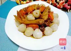 Illustration of how to make lychee, carrot and homemade wine braised chicken 14