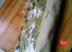 Illustration of how to make seaweed tofu rolls 13