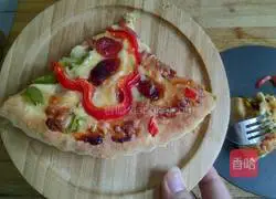 Illustration of how to make pepper and sausage pizza 12