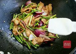 Illustration of how to make oily pork 10