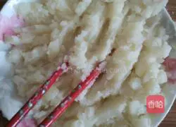 Illustration of how to make Indian curry buns 4