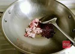 Illustration of how to make spicy griddle potato slices 8