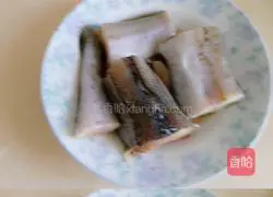 Illustration of how to make Korean spicy fish 3