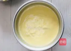 Illustration of how to make chiffon cake 11