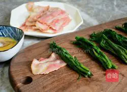 Illustration of how to make abalone sauce, chrysanthemum and bacon rolls 5