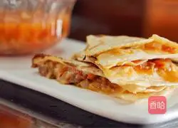 Mexican lamb pizza taco recipe illustration 6