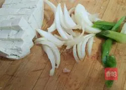 Illustration of how to make kimchi soup 4