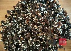 Sesame Brown Sugar Shortbread Recipe Illustration 6