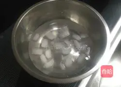 Illustration of how to make orange Orleans roast duck breast with mushrooms and asparagus 4