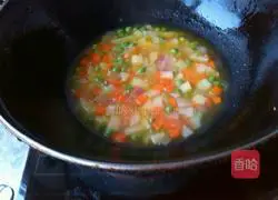 Illustration of how to make potato noodles 5