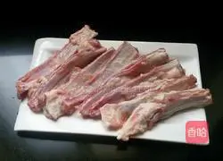 Illustration of how to make crispy grilled lamb chops 2